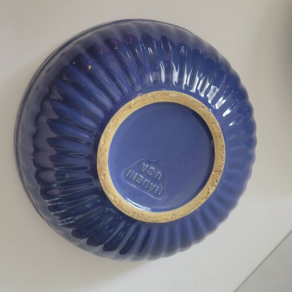 Vintage Blue Ceramic Covered Casserole Dish Made In USA - Picture 7 of 11